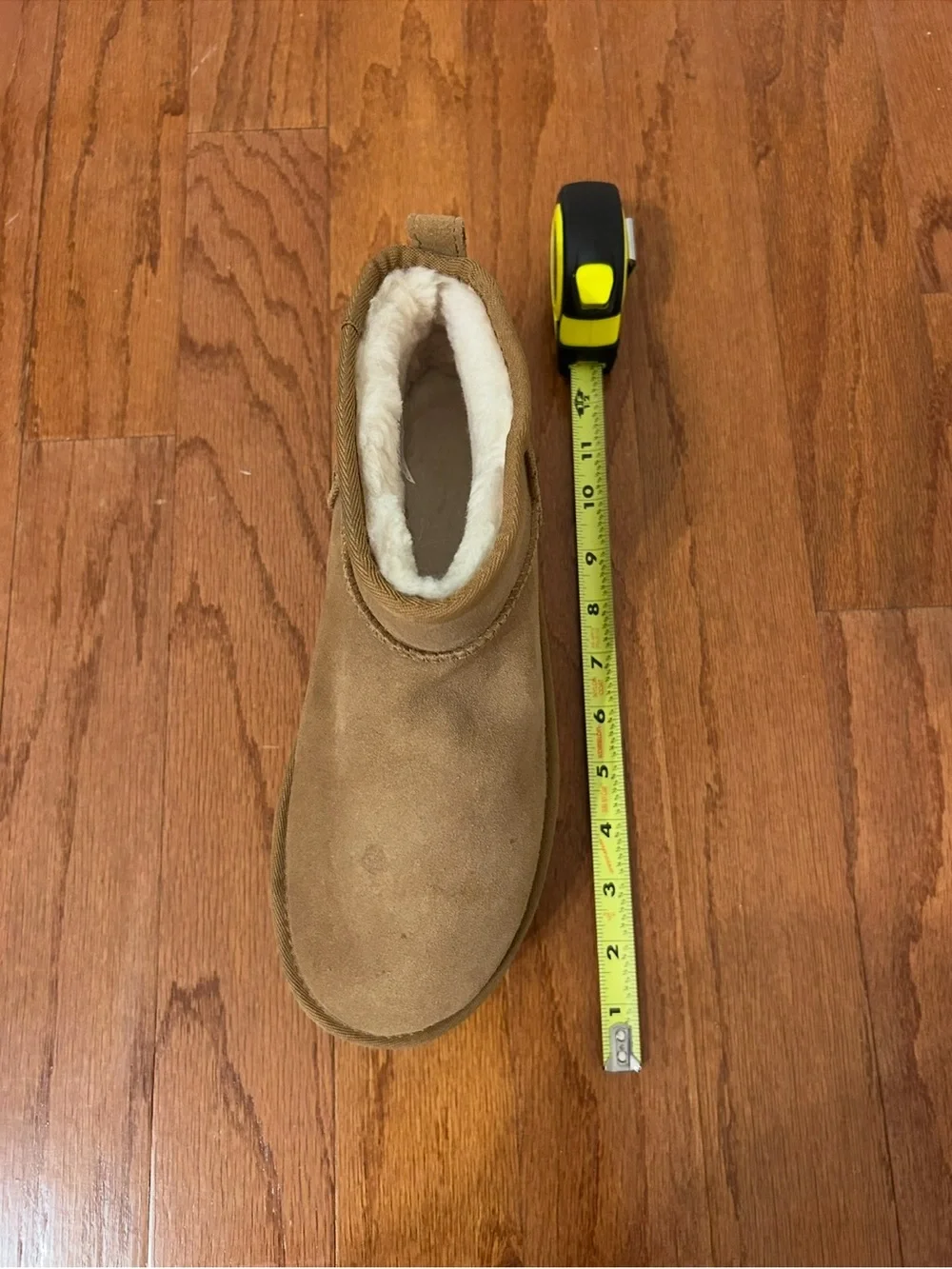 UGG classic ultra